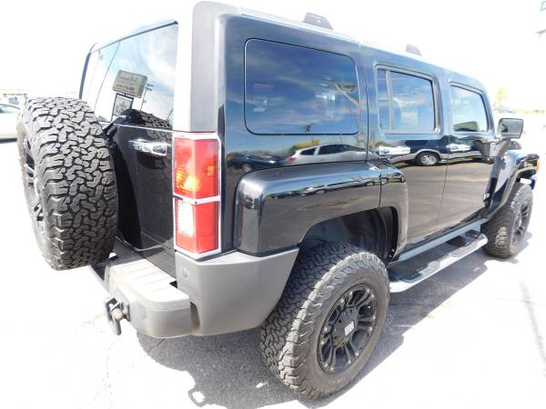 2008 HUMMER H3 w/Luxury Pkg 4x4 ( Free 6 Month Warranty ) - cars & for sale in Fort Wayne, IN – photo 11