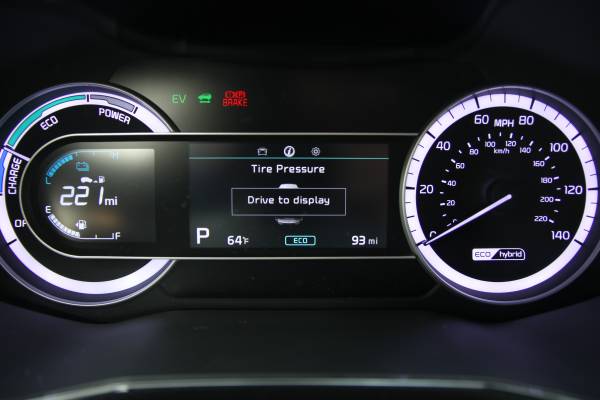 2020 Kia Niro LX Hybrid. Backup Cam, Bluetooth, ONLY 90 Miles! -... for sale in Eureka, CA – photo 15