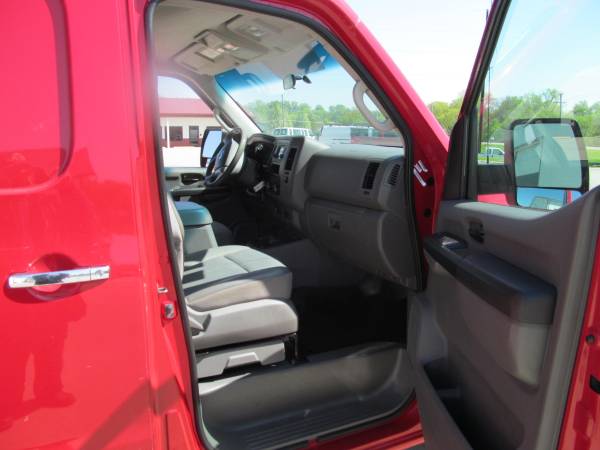 2012 Nissan NV 2500 Van (REDUCED--Super SHARP) for sale in Council Bluffs, IA – photo 6