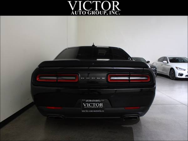 2018 Dodge Challenger R/T RWD - - by dealer - vehicle for sale in West Chicago, IL – photo 10