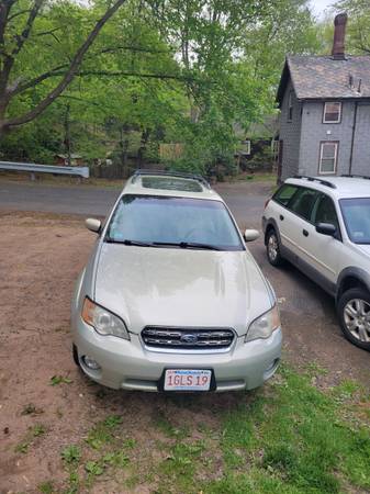 2007 subaru outback 126, 000 for sale in Greenfield, MA – photo 3