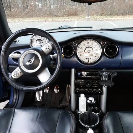 2005 MINI Cooper S - Convertible - cars & trucks - by owner -... for sale in Newington , CT – photo 5