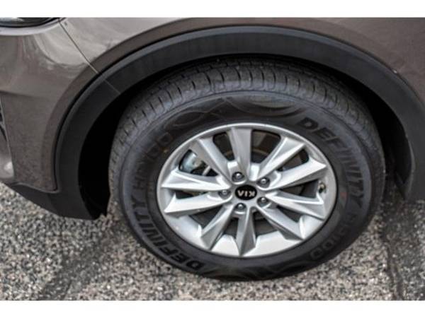2019 Kia Sorento LX V6 hatchback Dragon Brown for sale in El Paso, TX – photo 14