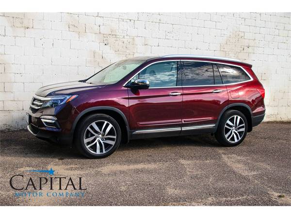 2016 Honda Pilot Touring 4WD SUV w/Touchscreen Navi, BluRay DVD! for sale in Eau Claire, WI – photo 12