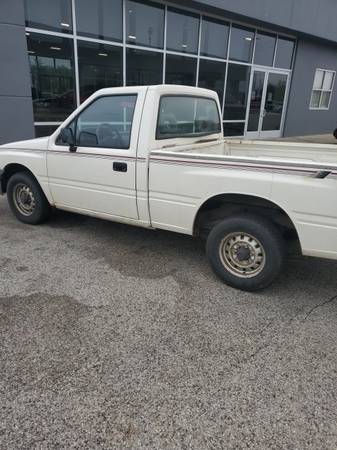 1993 Isuzu Pickup S - - by dealer - vehicle automotive for sale in Plainfield, IN – photo 5
