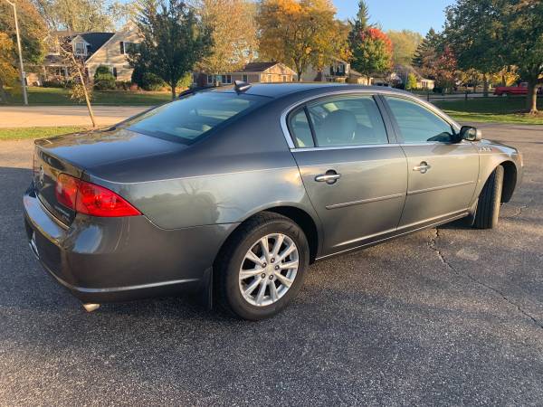 2009 BUICK LUCERNE CXL - cars & trucks - by owner - vehicle... for sale in Streamwood, IL – photo 3