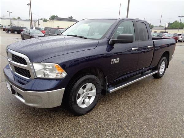 2017 RAM SLT 1500 QUAD CAB 4X4 for sale in Wautoma, WI – photo 2
