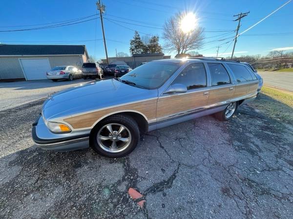 1996 BUICK ROADMASTER - - by dealer - vehicle for sale in Greenville, SC – photo 4