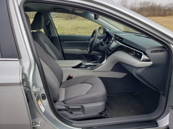 2018 Toyota Camry LE - - by dealer - vehicle for sale in Georgetown, KY – photo 21