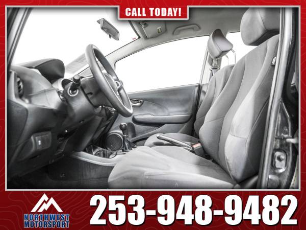2013 Honda Fit FWD - - by dealer - vehicle for sale in PUYALLUP, WA – photo 2