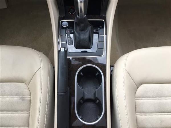 2014 Volkswagen Passat 2.0L TDI SEL Premium - sedan for sale in Grand Blanc, MI – photo 12