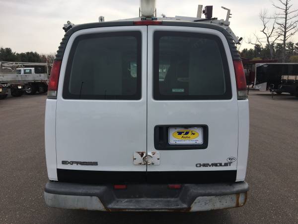 2001 Chevrolet Express G2500 Low Miles - - by dealer for sale in Wisconsin Rapids, WI – photo 7