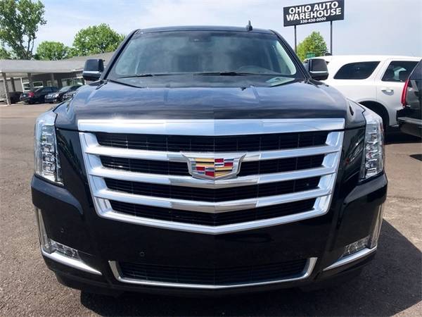 2016 Cadillac Escalade Luxury 4x4 Navi Tv 3rd Row 1-Own Cln Carfax We for sale in Canton, WV – photo 2