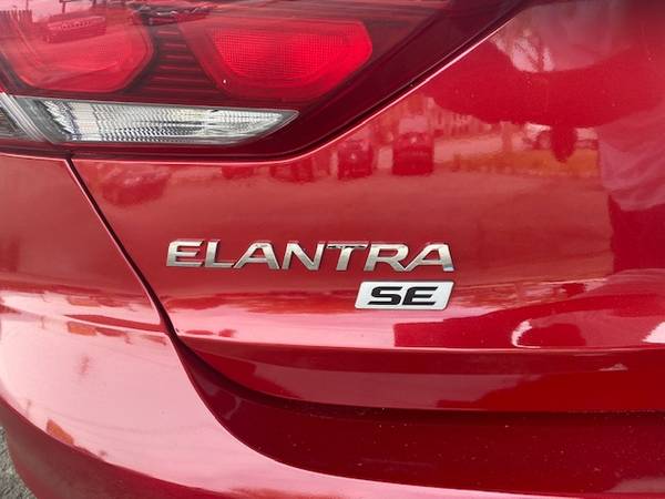 2017 Hyundai Elantra SE ( 4, 700 Down) - - by dealer for sale in Lawrenceville, GA – photo 9