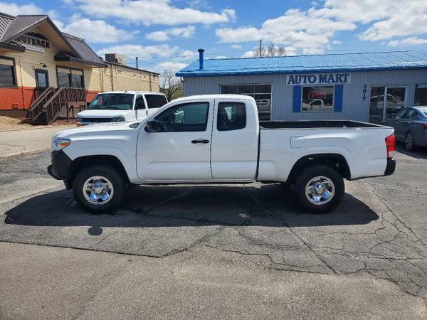 2016 Toyota Tacoma SR Access Cab I4 6AT 2WD - - by for sale in Cedar Rapids, IA – photo 6