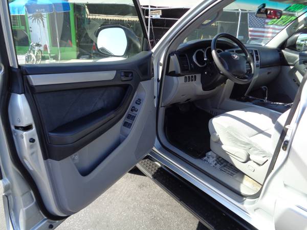 2004 Toyota 4Runner 4.7L V8 Automatic - Nice and... for sale in Whittier, CA – photo 9