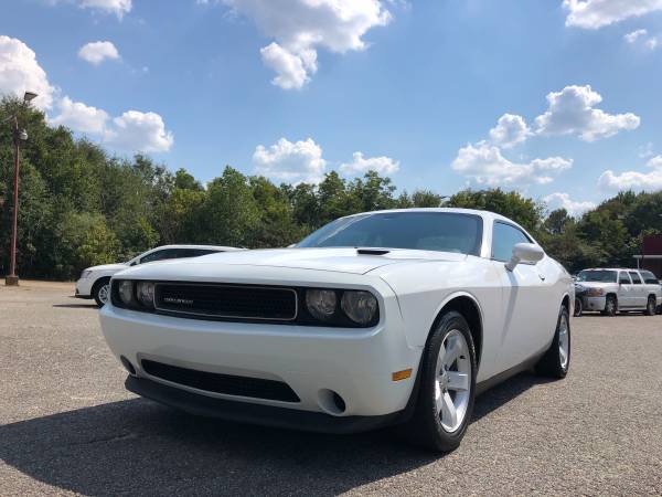 2014 DODGE CHALLENGER / LOADED OUT/ UPDATED SOUND SYSTEM /$500 DOWN for sale in Mableton, GA – photo 2