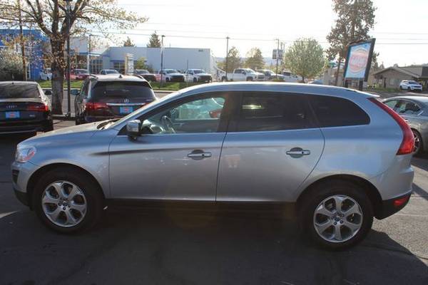 2013 Volvo XC60 3 2 Premier Sport Utility 4D w/48K AWD SUPER NICE for sale in Bend, OR – photo 2