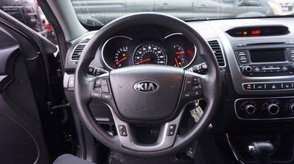 2015 Kia Sorento - - by dealer - vehicle automotive for sale in Milford, OH – photo 11