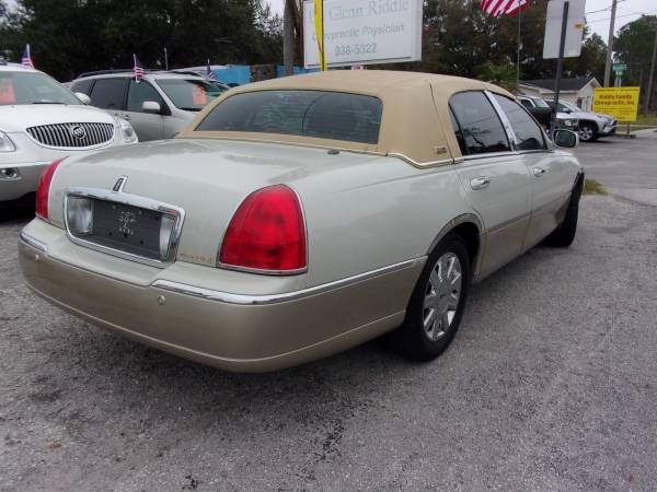 2005 LINCOLN TOWN CAR SIGNATURE LIMITED 100K LOW MILES - cars & for sale in Holiday, FL – photo 4