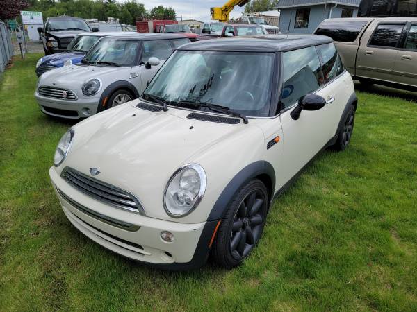Several Mini Coopers For Sale/Running Great/Ready for Spring for sale in Lynden, WA – photo 5