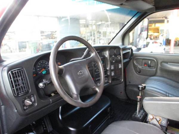 2006 Chevrolet C5C042 C5500 4X4 DUMP TRUCK W/ PLOW 59K MILES DIESEL... for sale in south amboy, IL – photo 8