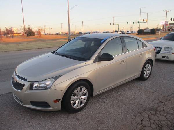 2004 Nissan Altima 4dr Sdn S 2.5 4 cyl. - cars & trucks - by dealer... for sale in Moore , Okla., OK – photo 10