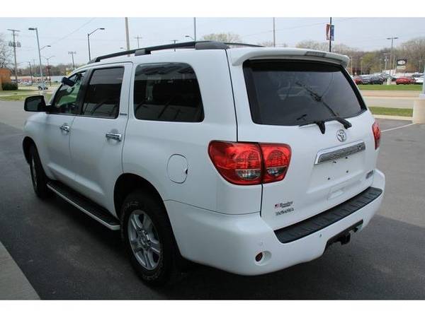 2008 Toyota Sequoia SUV Limited - Toyota White - - by for sale in Green Bay, WI – photo 6