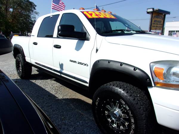 2006 RAM 2500 MEGA CAB 4X4 clean - cars & trucks - by dealer -... for sale in Elkhart, IN – photo 6