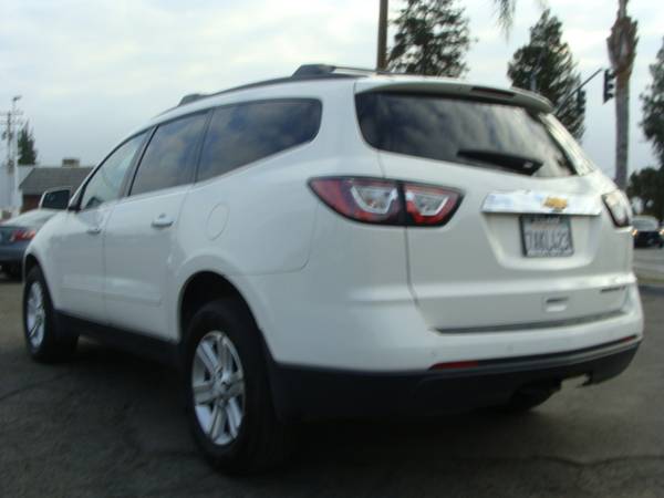 2013 CHEVROLET TRAVERSE LT THIRD ROW SEAT V6 3 6 LITER - cars & for sale in Tulare, CA – photo 4