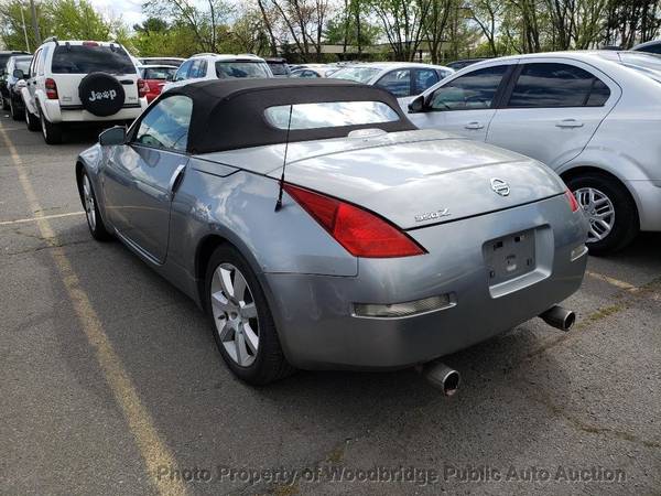 2005 Nissan 350Z Gray - - by dealer - vehicle for sale in Woodbridge, District Of Columbia – photo 5