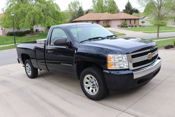 2008 Chevy Silverado 1500 LS - 2WD for sale in Fort Wayne, IN – photo 3