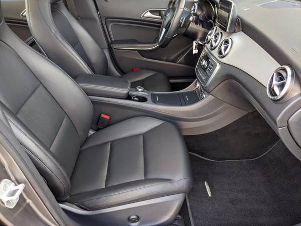 2014 Mercedes-Benz CLA CLA 250 SKU: EN095179 Sedan for sale in North Bethesda, District Of Columbia – photo 22