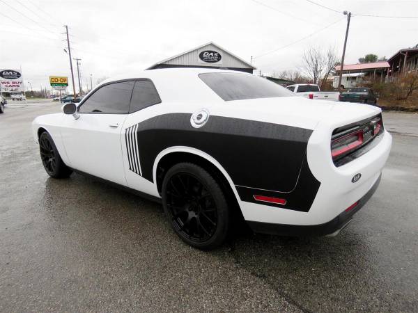 2015 Dodge Challenger 2dr Cpe SXT - - by dealer for sale in Cookeville, TN – photo 5