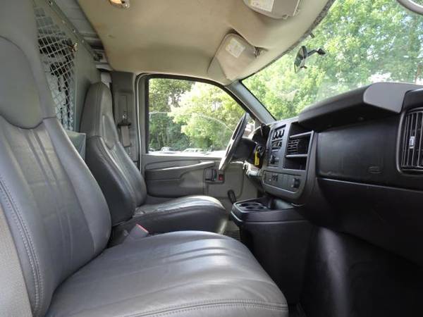 2009 Chevrolet Express 2500 Cargo - cars & trucks - by dealer -... for sale in Spencerport, NY – photo 19