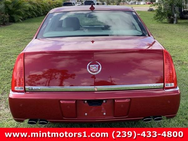 2011 Cadillac Dts - cars & trucks - by dealer - vehicle automotive... for sale in Fort Myers, FL – photo 4