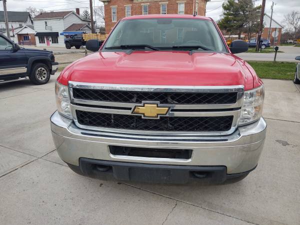 2011 Chev Silverado 2500 LT Crew Cab 8 Bed 6 Liter Gas 4x4 184K for sale in Fairfield, OH – photo 11