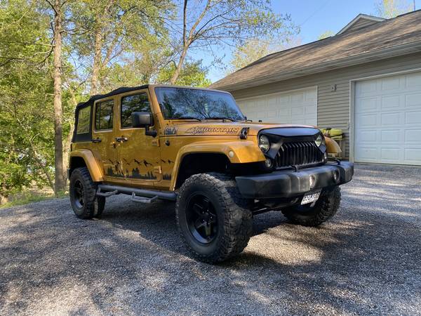 2014 Jeep Wrangler Unlimited Sahara Sport Utility 4D for sale in Commerce, MO – photo 2