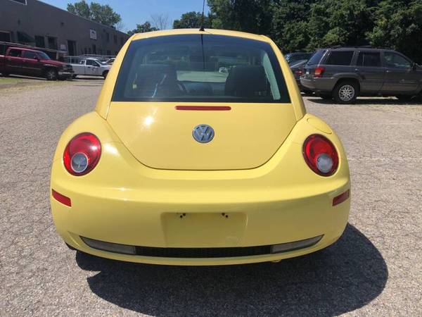 2006 VW BEETLE 5 SPEED ICE COLD AC - - by dealer for sale in Danbury, NY – photo 6