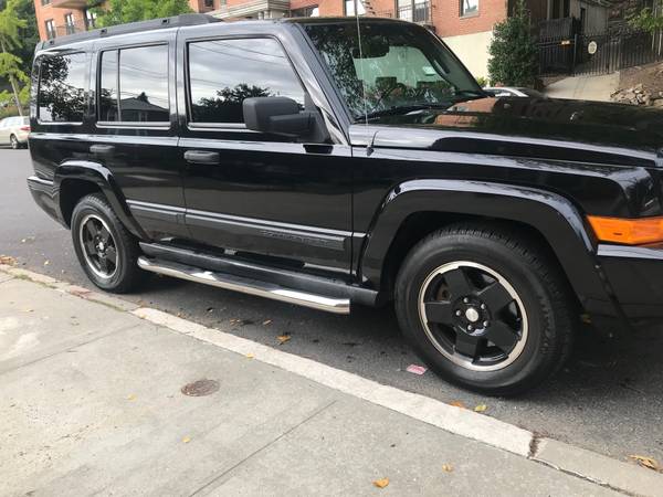 2006 Jeep Commander for sale in Bronx, NY – photo 2