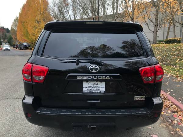 2016 Toyota Sequoia SR5 4WD --Leather, Sunroof, Bluetooth,... for sale in Kirkland, WA – photo 6
