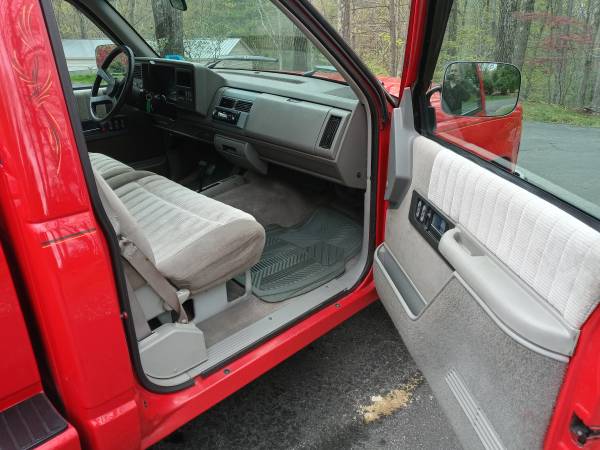 1994 Chevy Silverado Stepside Pickup Truck - - by for sale in leominster, MA – photo 15