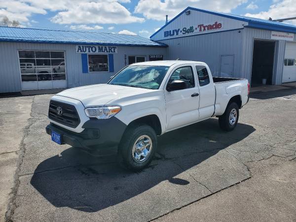 2016 Toyota Tacoma SR Access Cab I4 6AT 2WD - - by for sale in Cedar Rapids, IA – photo 7