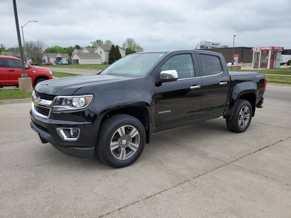 2015 Chevrolet Colorado LT 4x4 Crew Cab - - by dealer for sale in Polk City, IA – photo 2