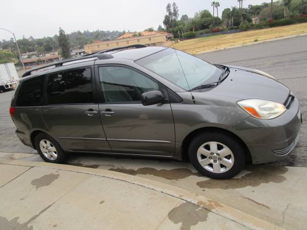 2004 Toyota Sienna for sale in Temecula, CA – photo 3