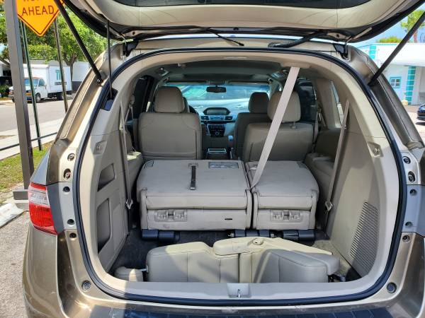 2012 Honda Odyssey EX-L - 79k mi - Leather, Moonroof, Smooth V6 for sale in Fort Myers, FL – photo 7