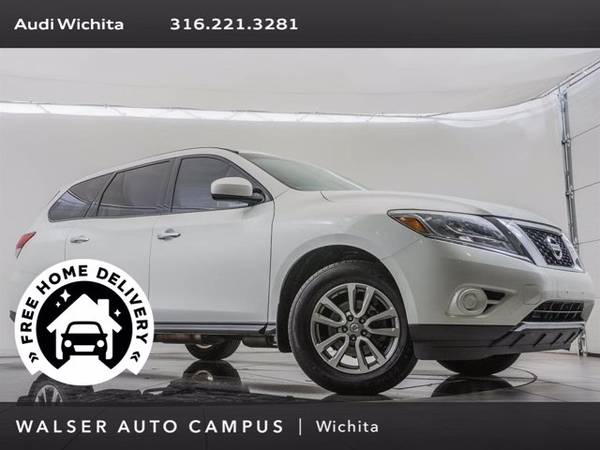 2014 Nissan Pathfinder - - by dealer - vehicle for sale in Wichita, KS – photo 2
