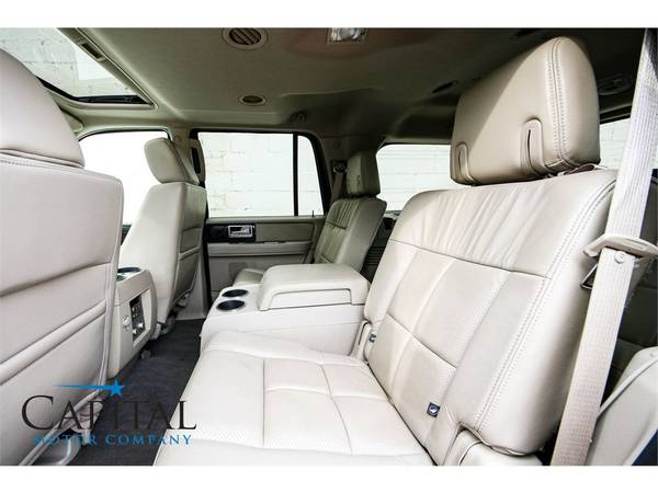 AMAZING Value! 2008 Lincoln Navigator V8 4x4 w/3rd Row For Only $11k! for sale in Eau Claire, WI – photo 20