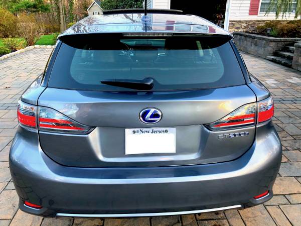 LEXUS CT200h ELECTRIC HYBRID 12 Luxury Vehicle CLEAN Fast Toyota for sale in Morristown, NJ – photo 4