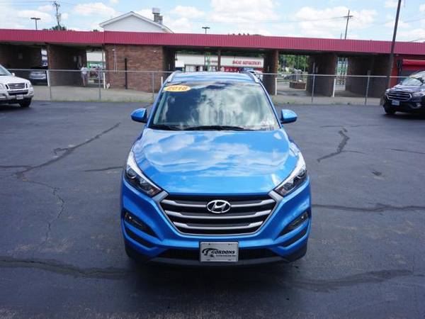 2018 Hyundai Tucson SEL Plus AWD - cars & trucks - by dealer -... for sale in Greenville, PA – photo 2
